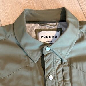 Poncho Olive Green Men's short sleeve shirt- Regular Fit large